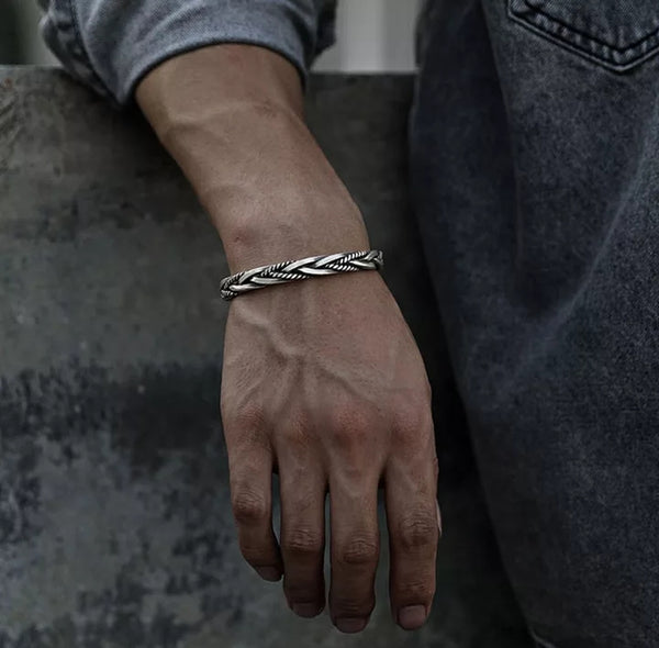 PULSERA RAGNAR